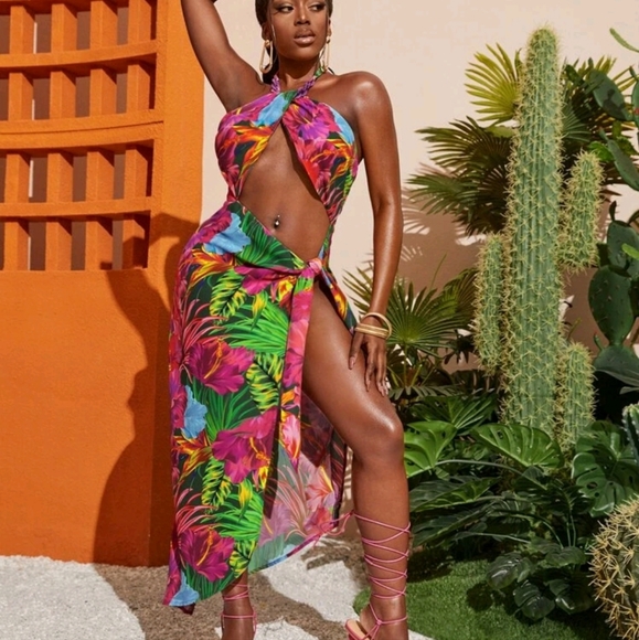 Tropical Print Knot High Split Halter Dress - Picture 5 of 8